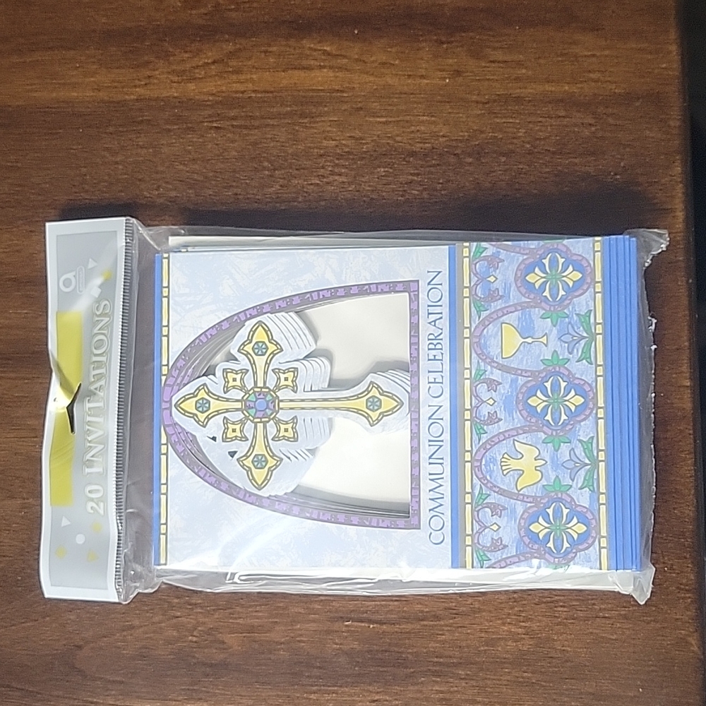 ✨️💲2️⃣ ✨️NEW- Communion Celebration Invitations (Pkg 20)